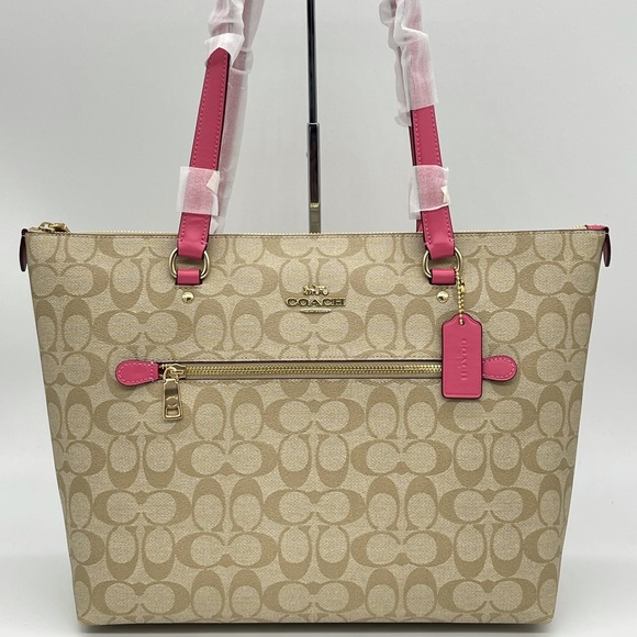 Coach Handbags - Coach Xgrain Leather Gallery Tote